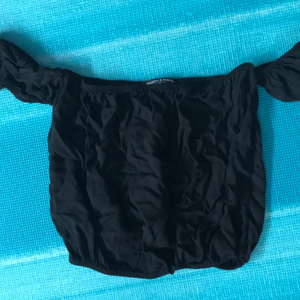Brandy Melville Black off the shoulder crop too
